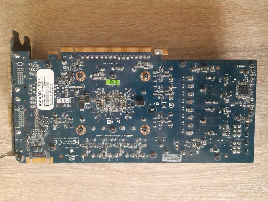 Nvidia Quadro M4000 8Гб/GeForce GTX 560 Ti 1Гб.