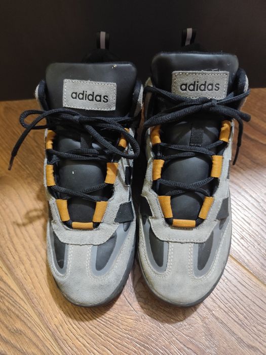 Зимові кросівки Adidas, оригінал