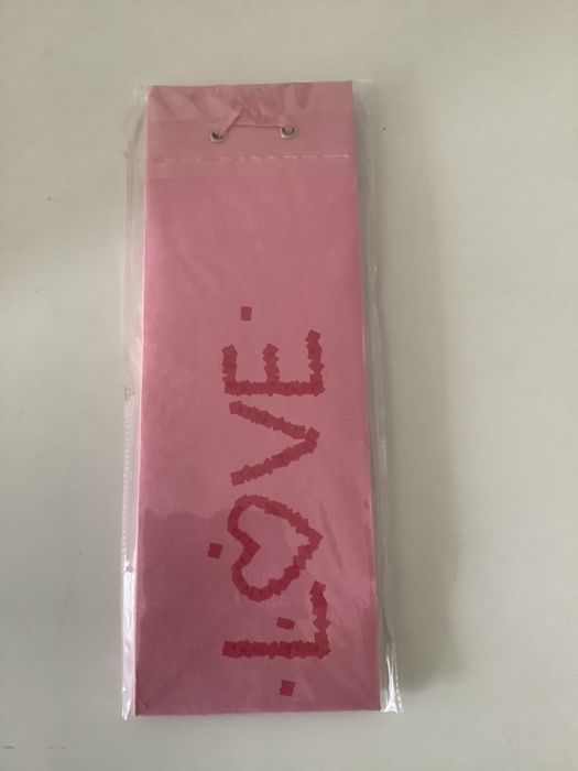 Tema LOVE (4) Individuais/ Caminho de mesa / guardanapos/ embalagens