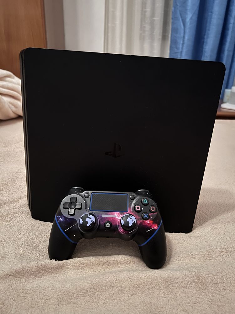 PlayStation 4 Slim 500Gb + 3 Jogos