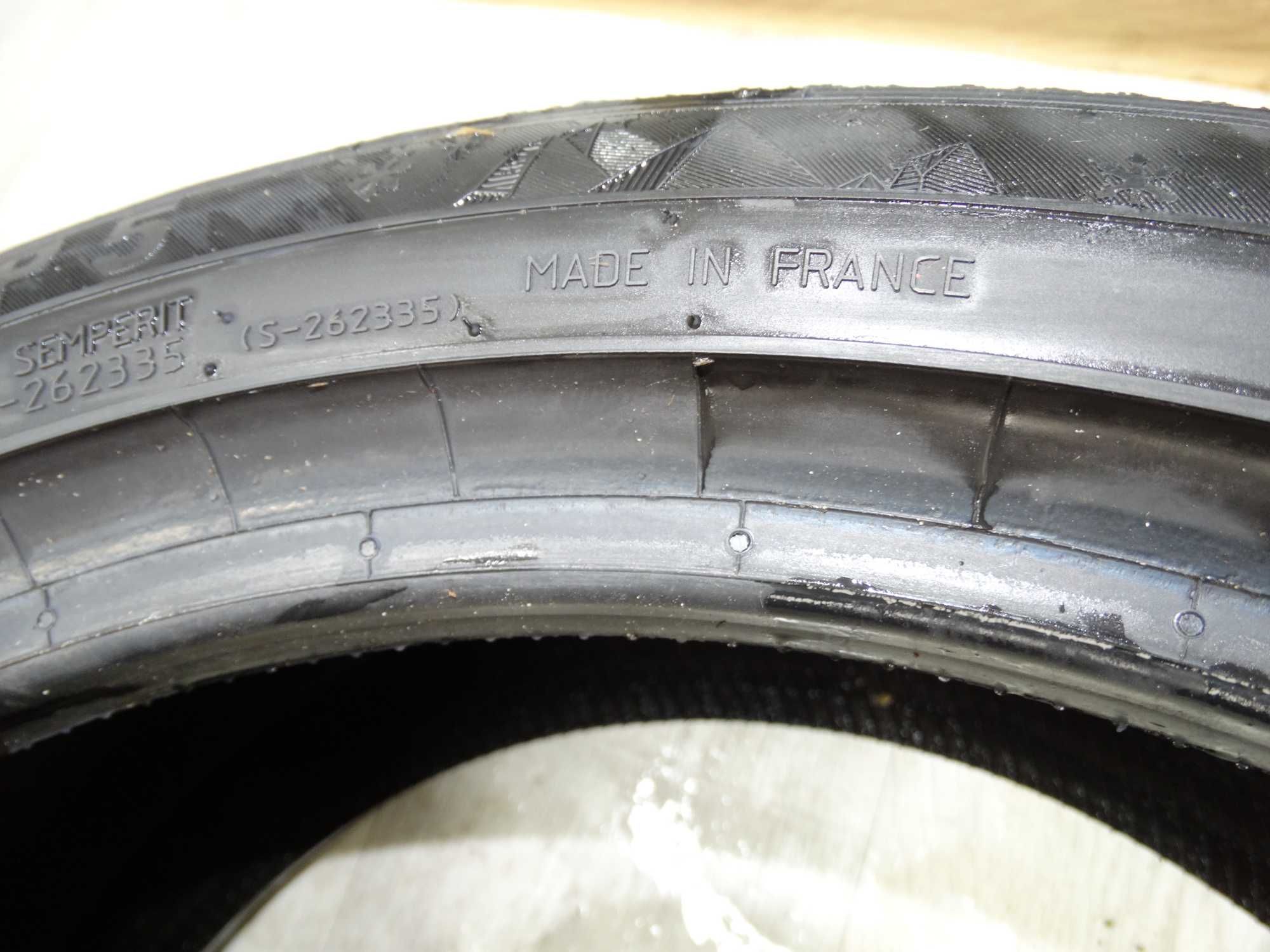 шини пара 225 40 18 зима 6 мм semperit sped grip 5