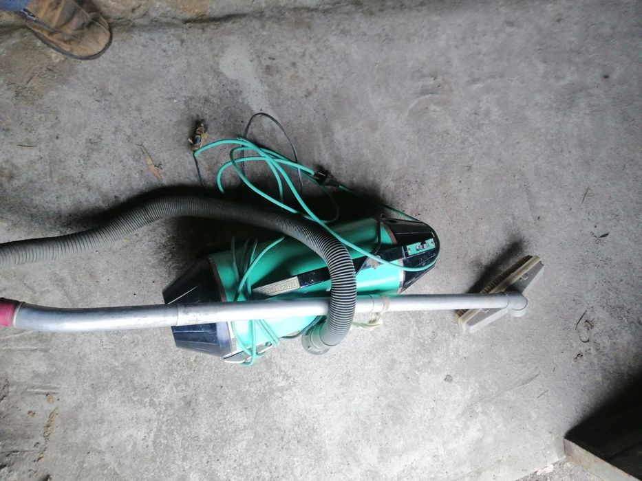 Продам пылесос в хорошем качестве