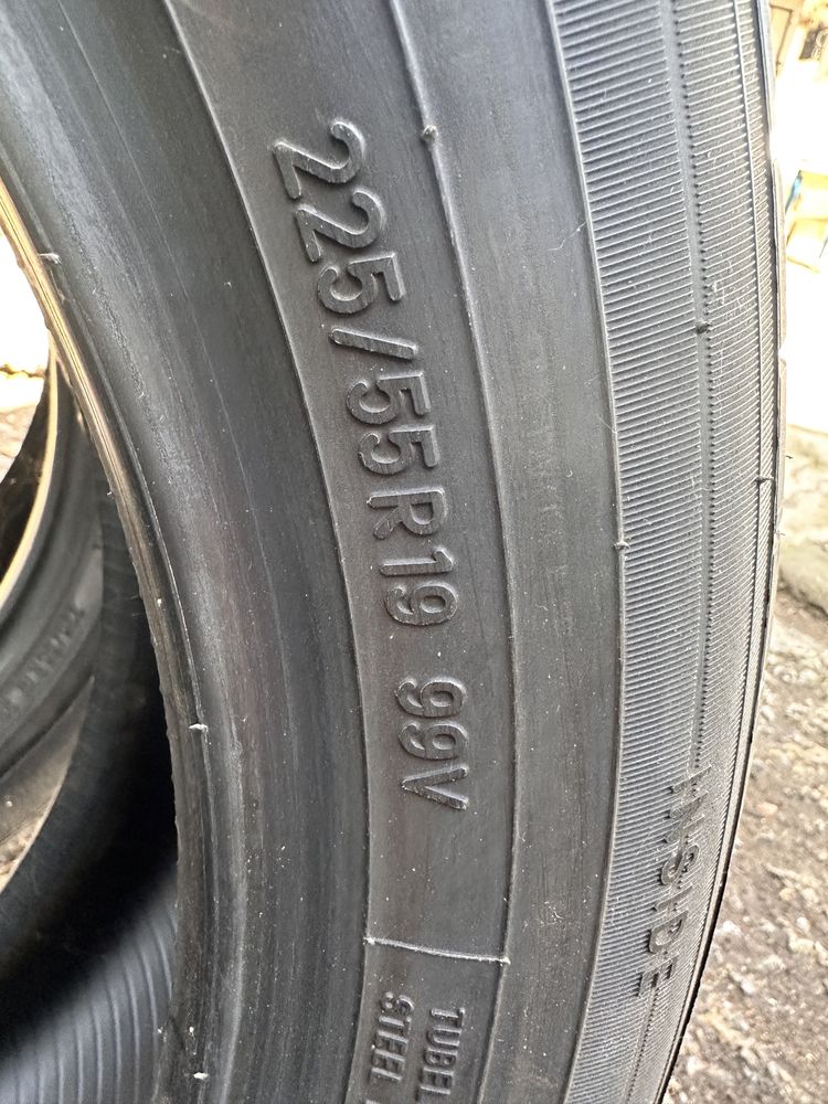 Літня 2 шини  Toyo Proxes 225/55 r19 19 рік не суха