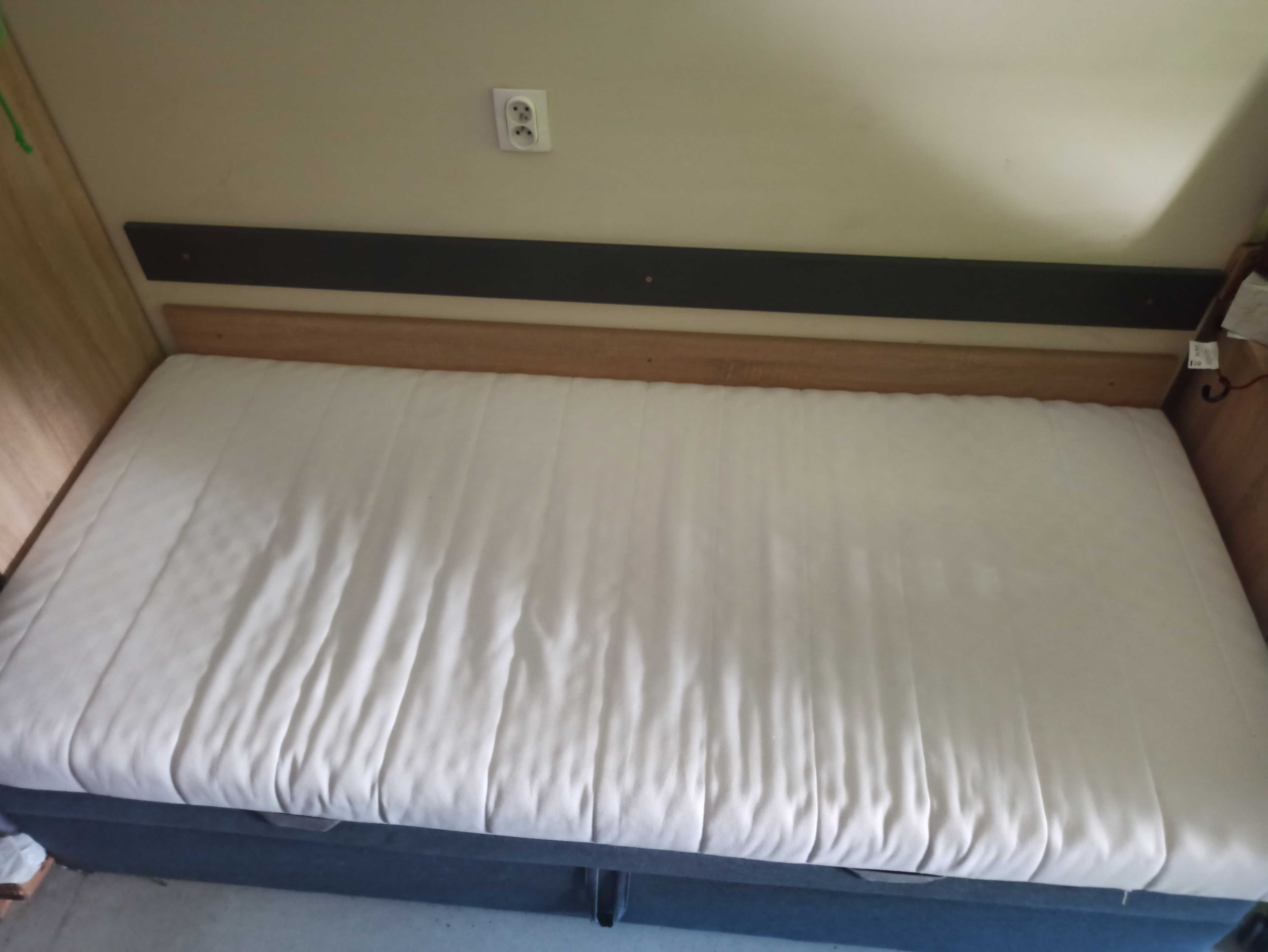 Materac piankowy, twardy IKEA Asvang 90x200, stan idealny