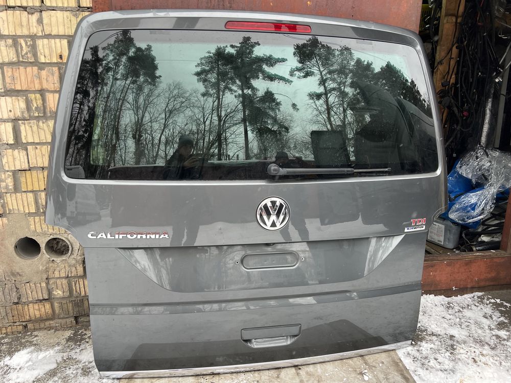 VW T6 California кришка багажника ляда Фольксваген Мультиван Т6