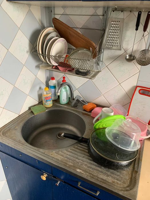 Здам кімнату дівчатам які працюють центр овочевий ринок