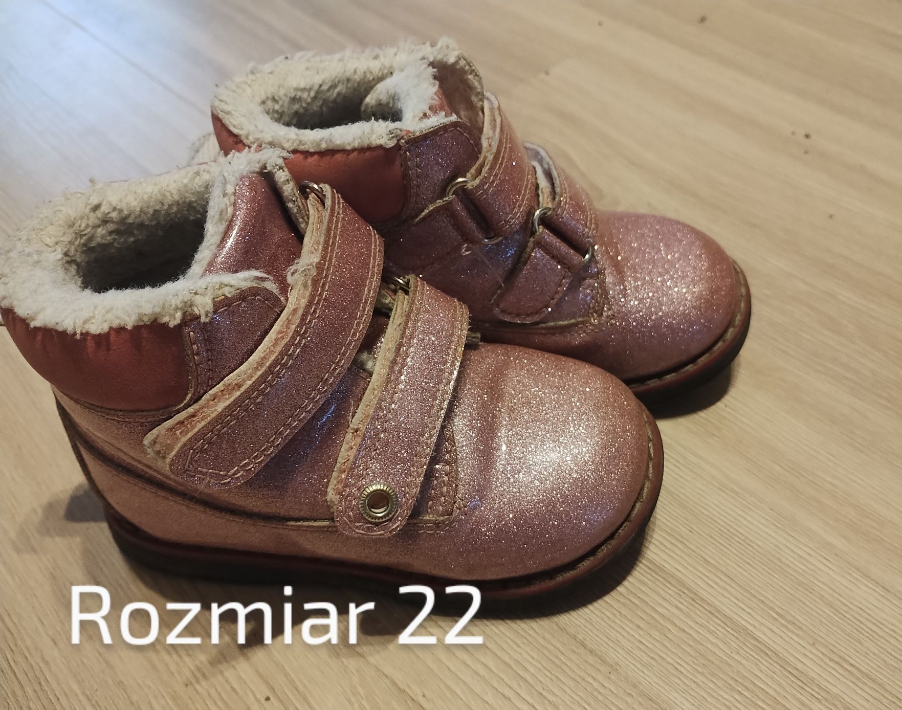 Kozaczki dla dziewczynki