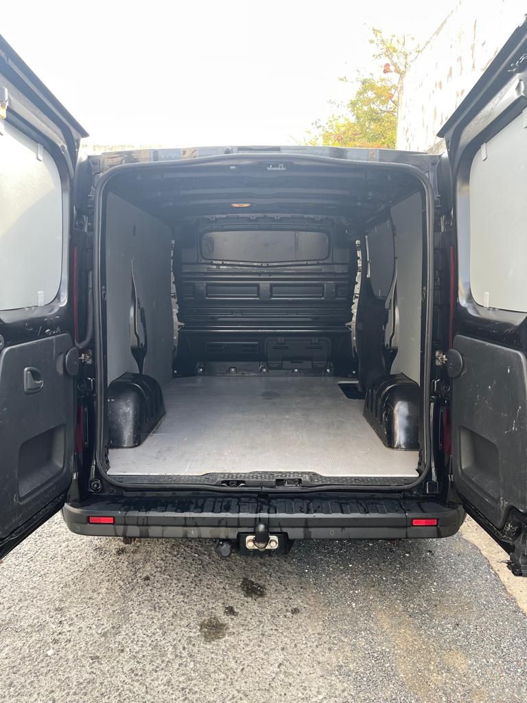 Opel vivaro 1,6 cc Biturbo com IVA