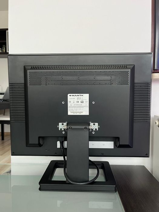 Monitory LCD sprawne