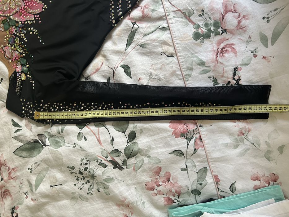 Strój do gimastyki artystycznej 140-150 cm