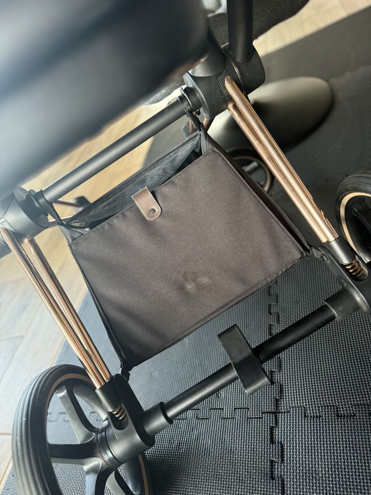 Cybex Priam 4.0 deep black 3w1