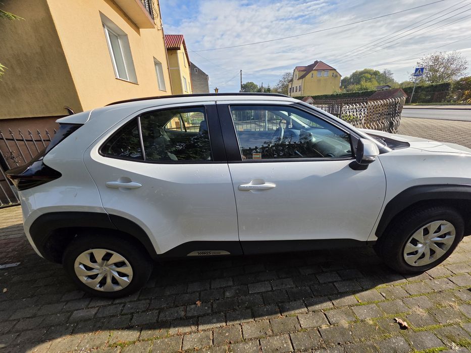 Toyota  Yaris Coross