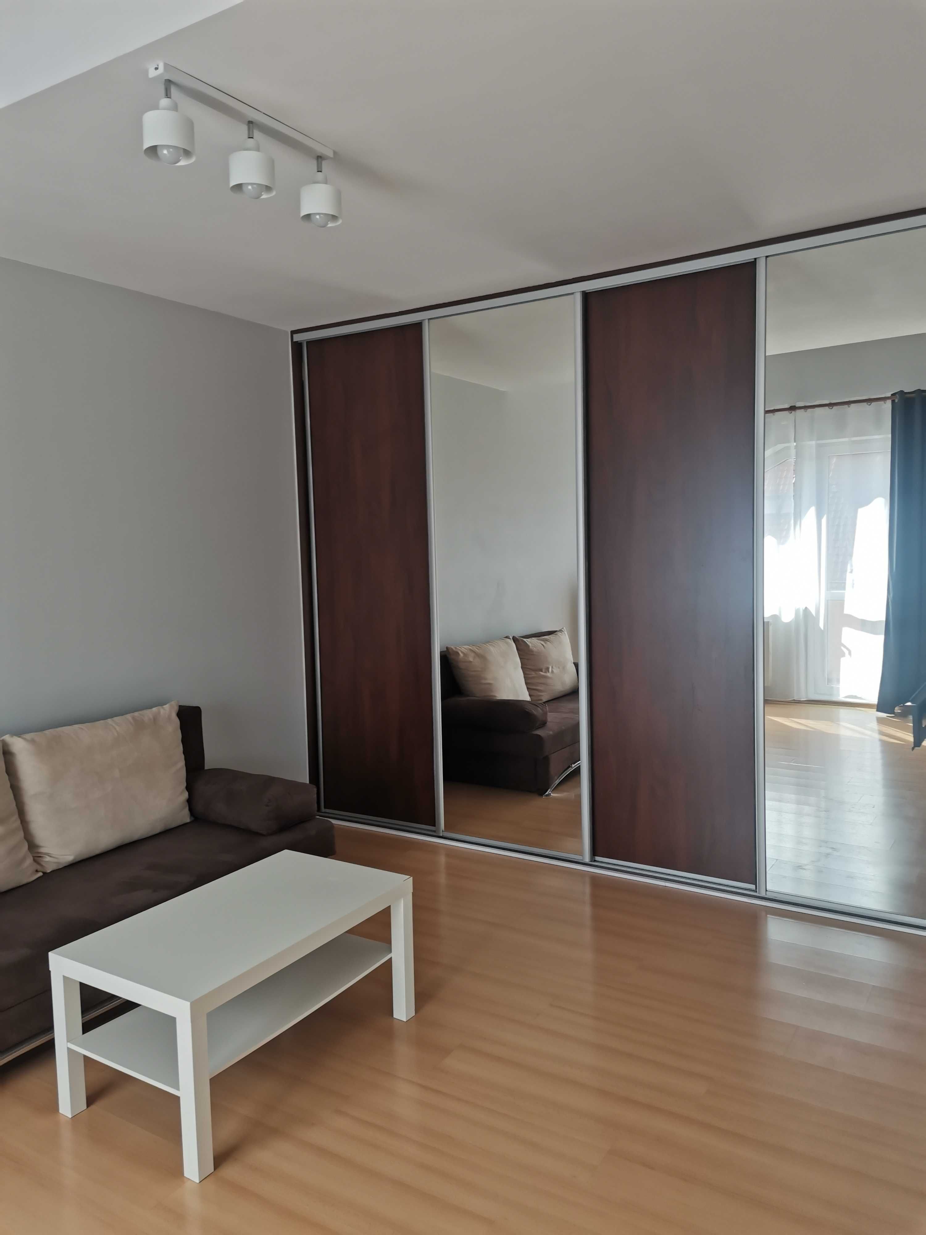 Przestronna, jasna i tania w utrzymaniu kawalerka do wynajęcia 36m2