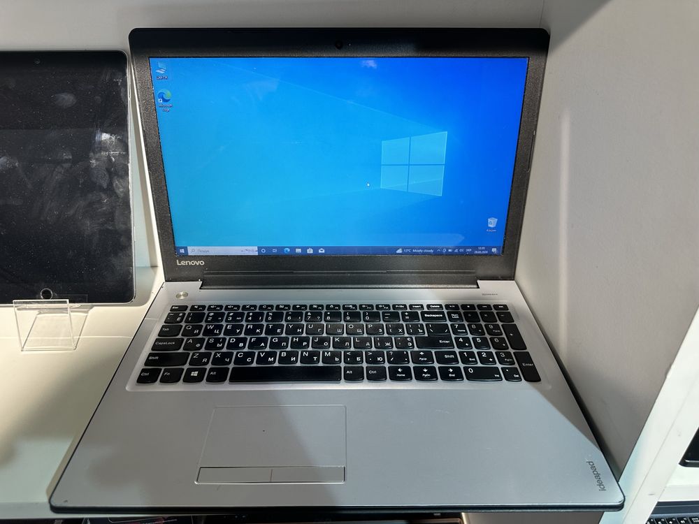 Lenovo ideapad 15