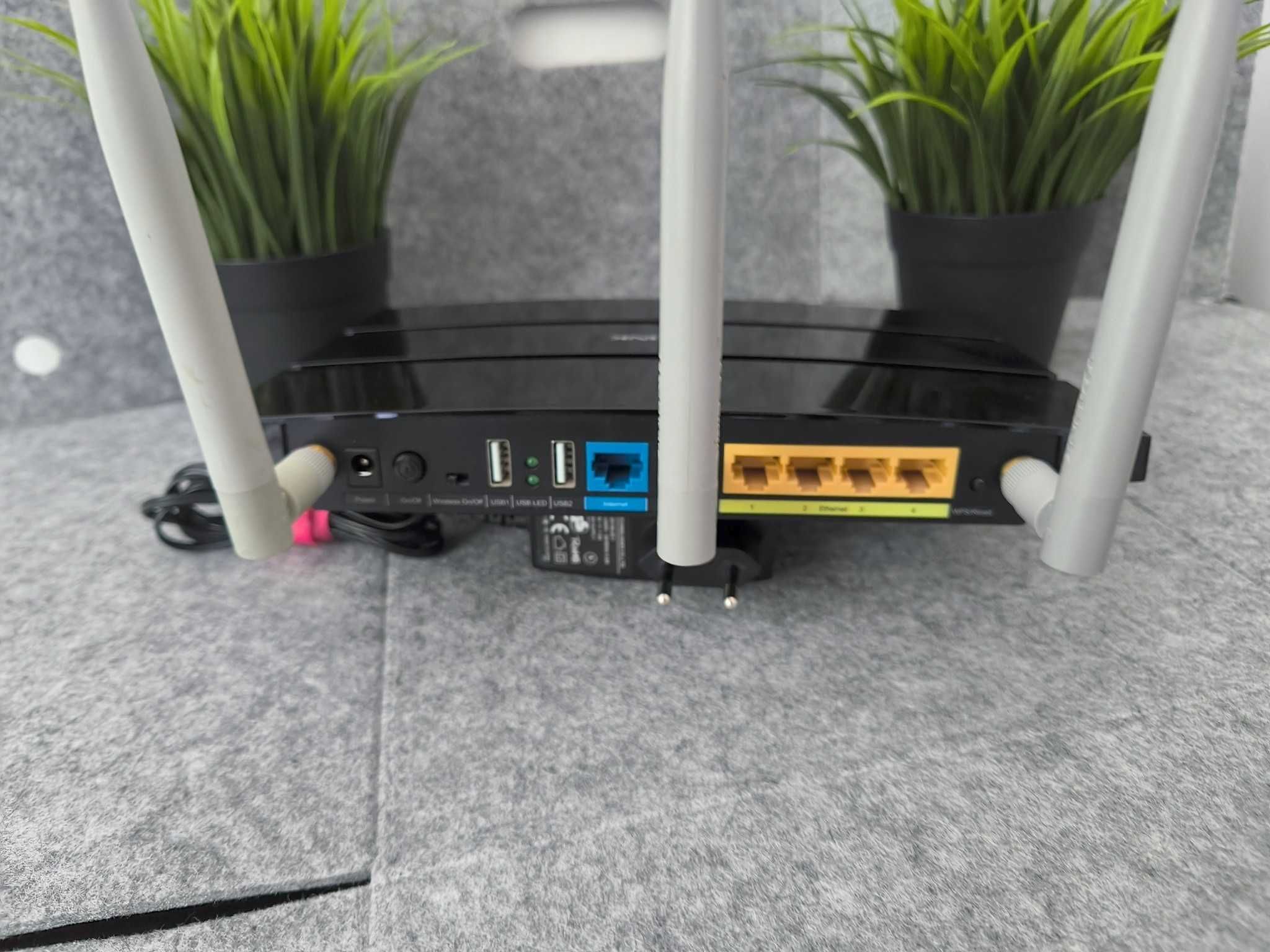 Router WiFi AC TP-Link 3 x Antena 2x Port USB