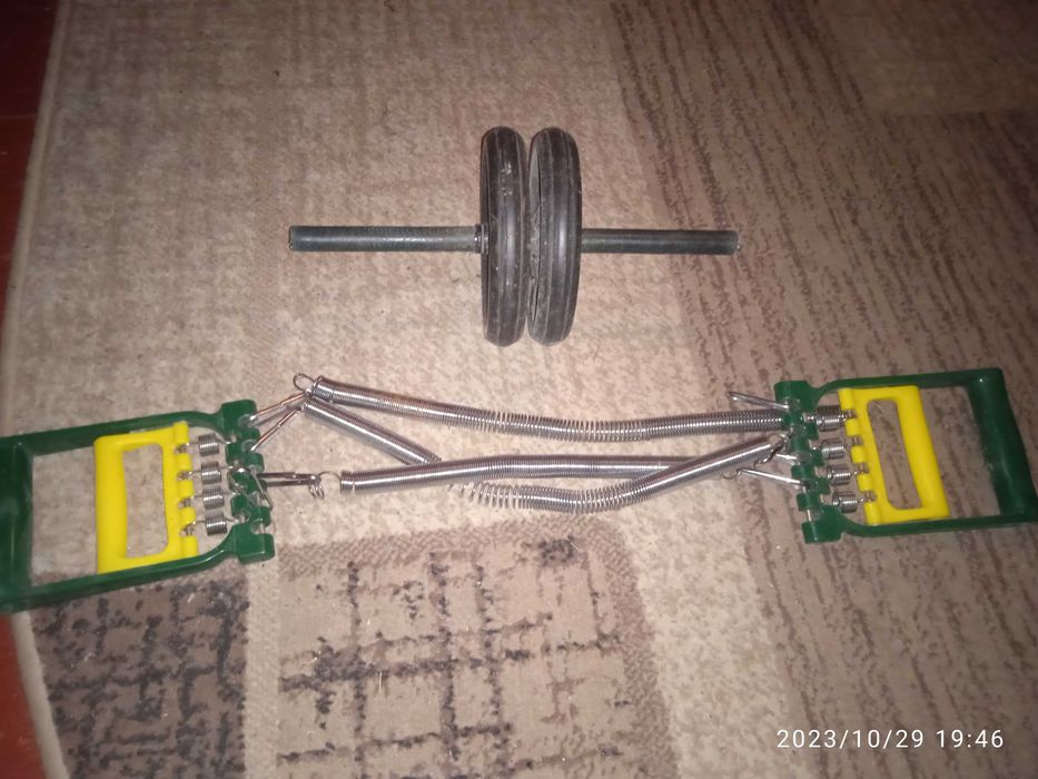 Спортивний набір 2в1 колесо для пресу плюс еспандер