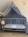 Łóżeczko dla dziecka 0-3 lata. Woodies Stardust Cot 120×60 szarość