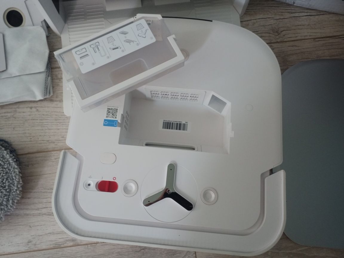 robot odkurzacz automatyczny ecovacs deebot X2 omni