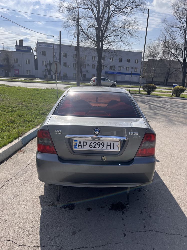 Продам  или обмен на дачу Geely MR 2011