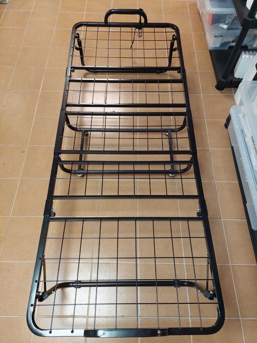 2x Cama dobrável de solteiro, estrutura de metal resistente e colchão