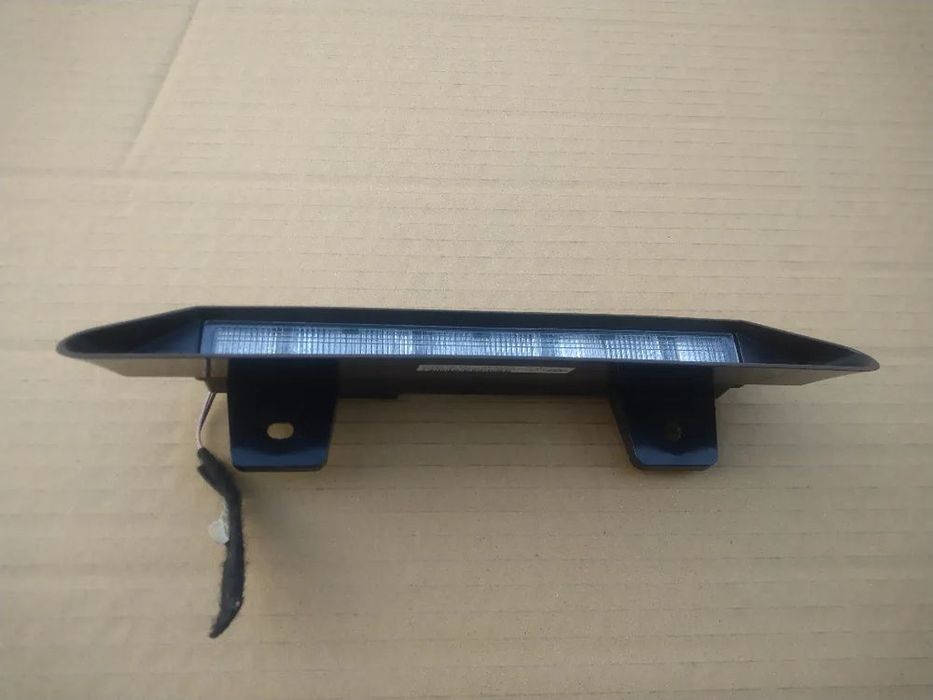 renault twingo iii 2014- lampa stop trzeci stop