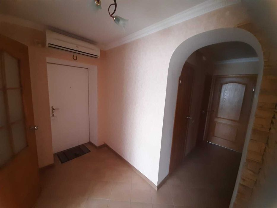 Продам квартиру в Вознесенську