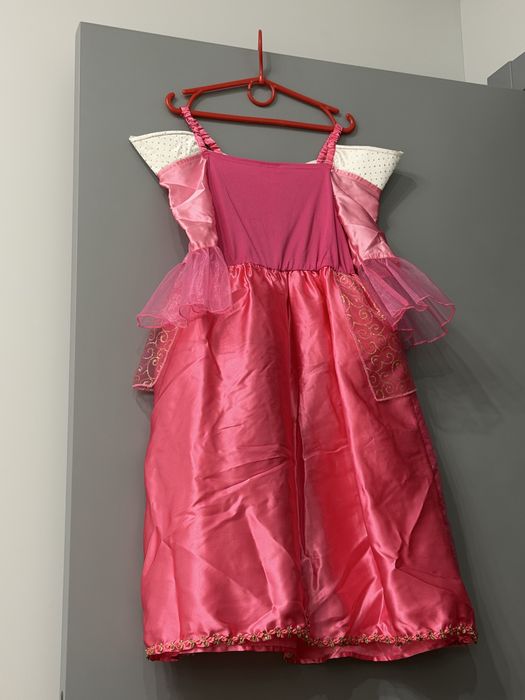 Новорічний костюм «Сплача красуня»