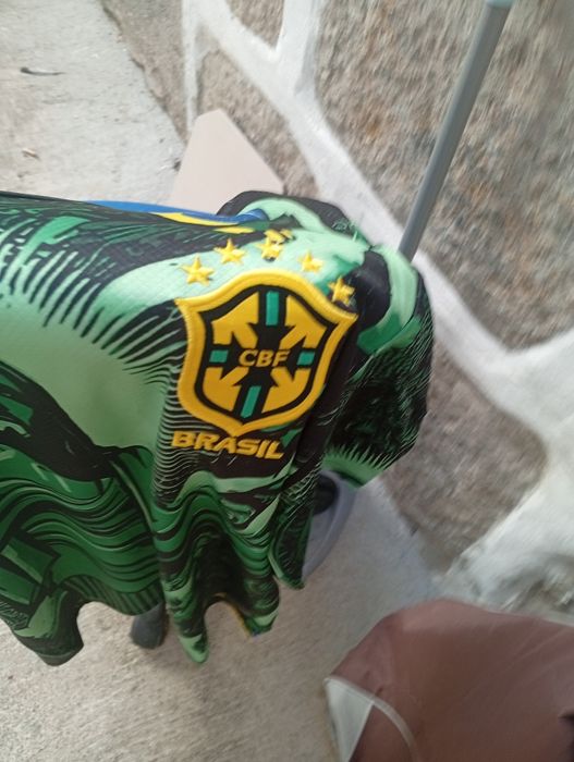 Camisolas da seleção do Brasil.NOVAS