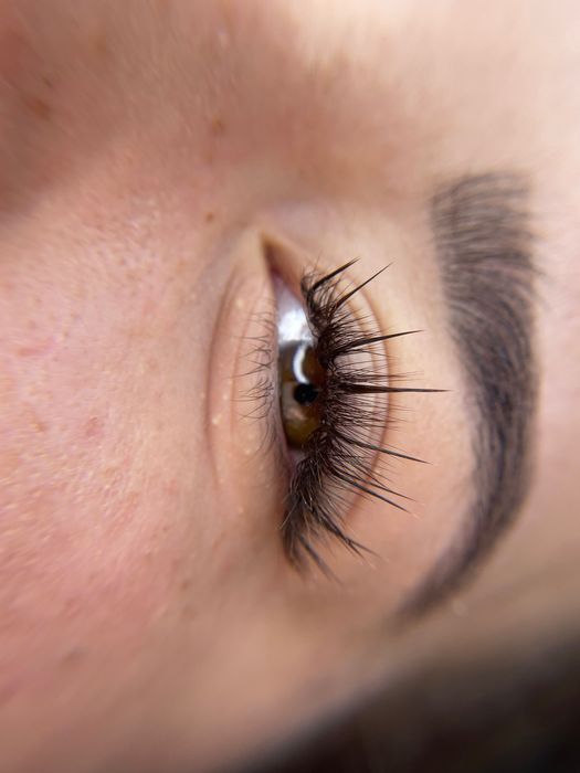 Нарощення вій Мукачево/Курси