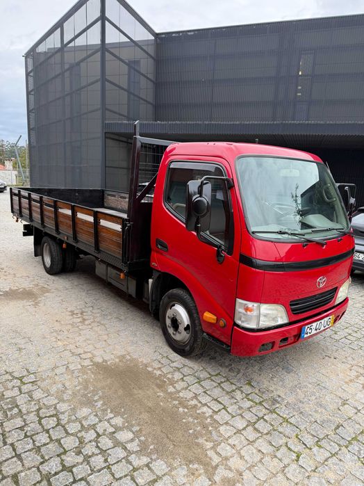 Carrinha Toyota dyna