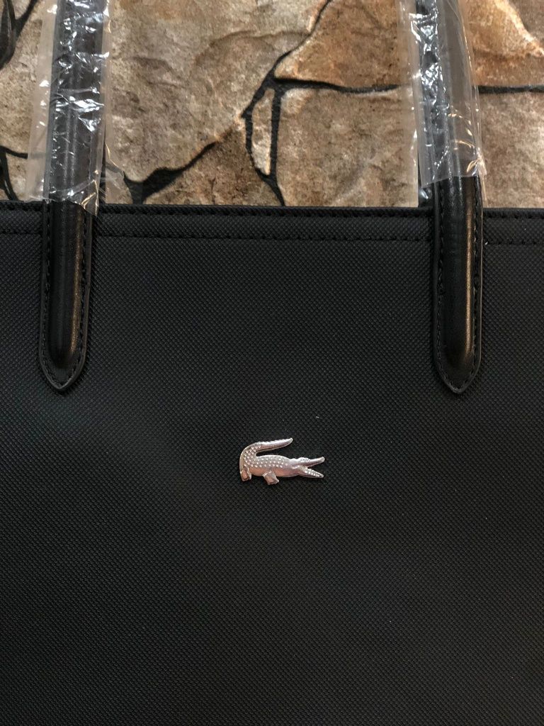 Bolsa lacoste nova