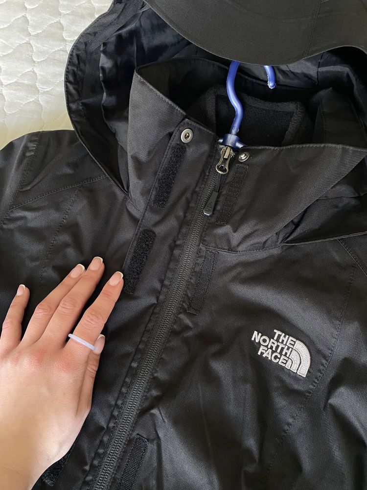 Куртка демісезонна з капюшоном The North Face оригінал