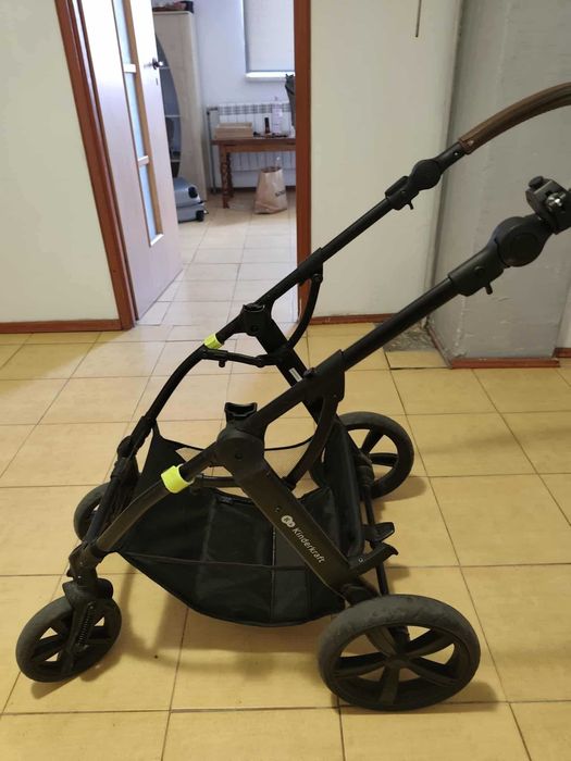 Wózek KinderKraft moov ct 3w1