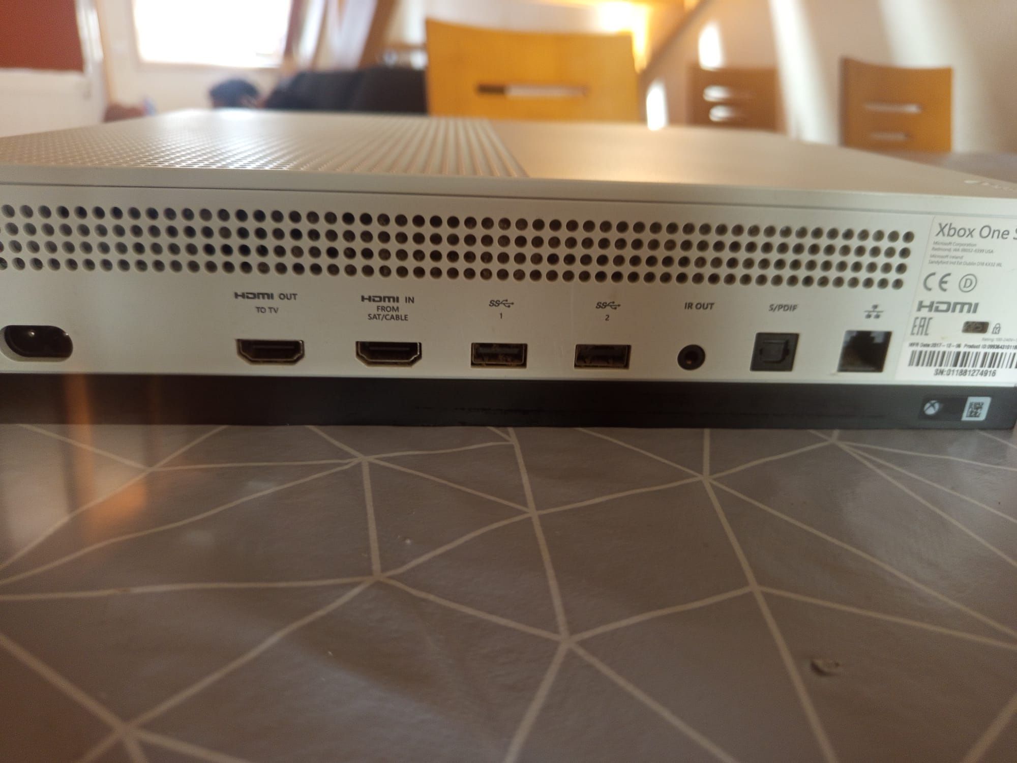 Consola Xbox One a funcionar perfeitamente