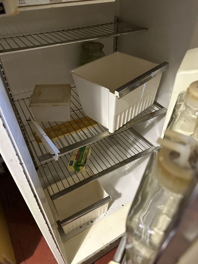 Холодильник Ока, требует ремонта