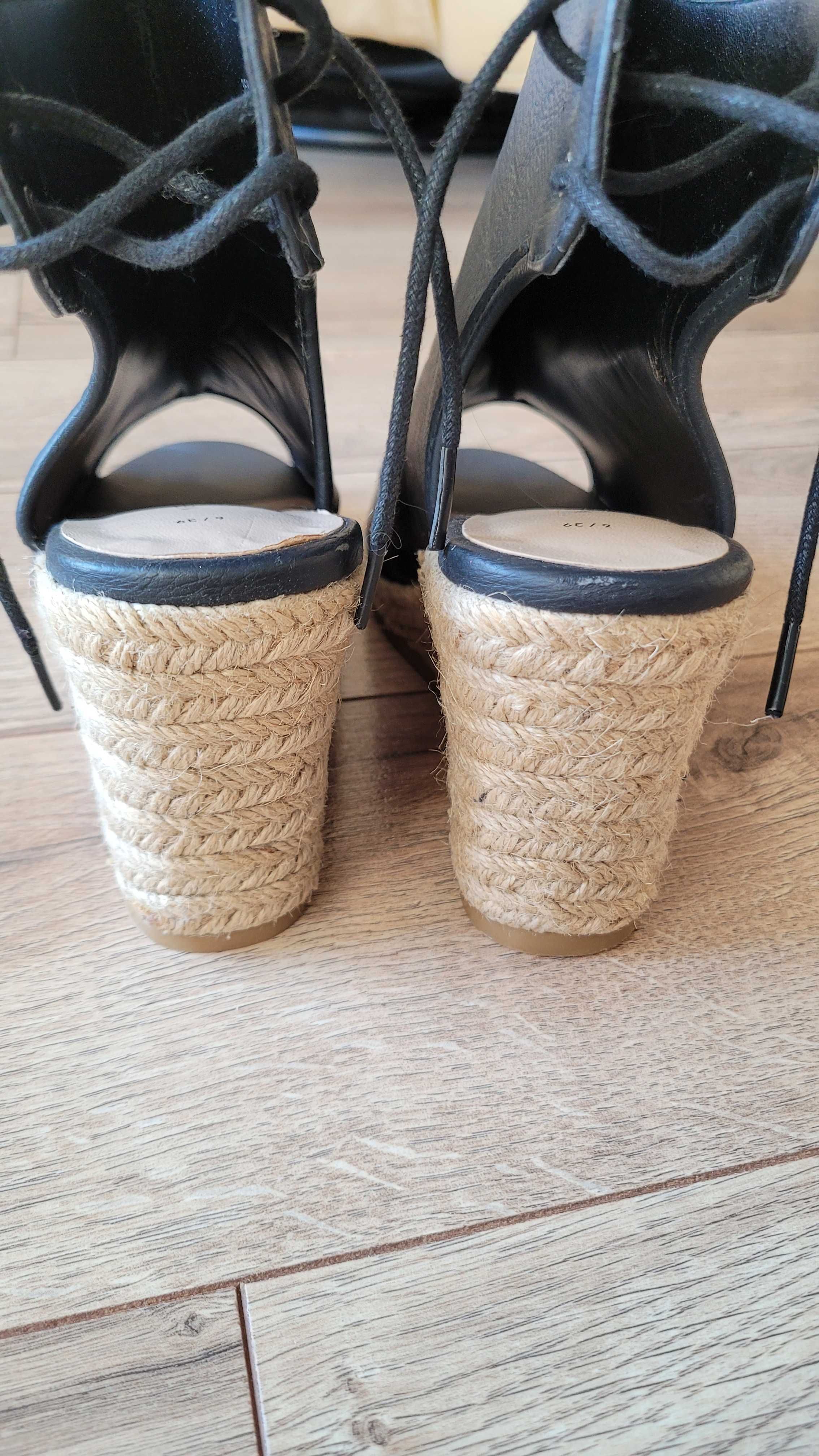 Buty espadryle na koturnie, czarne, roz. 39, nowe.