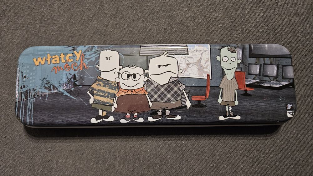 Włatcy Móch Piórnik Etui metalowe Patio zabawki prezenty KupMiChceTo