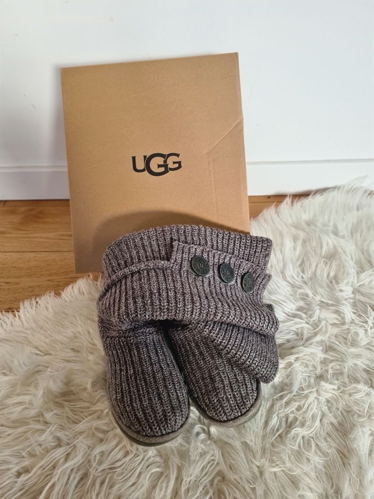 UGG 37 23cm szare botki skarpetowe ocieplane