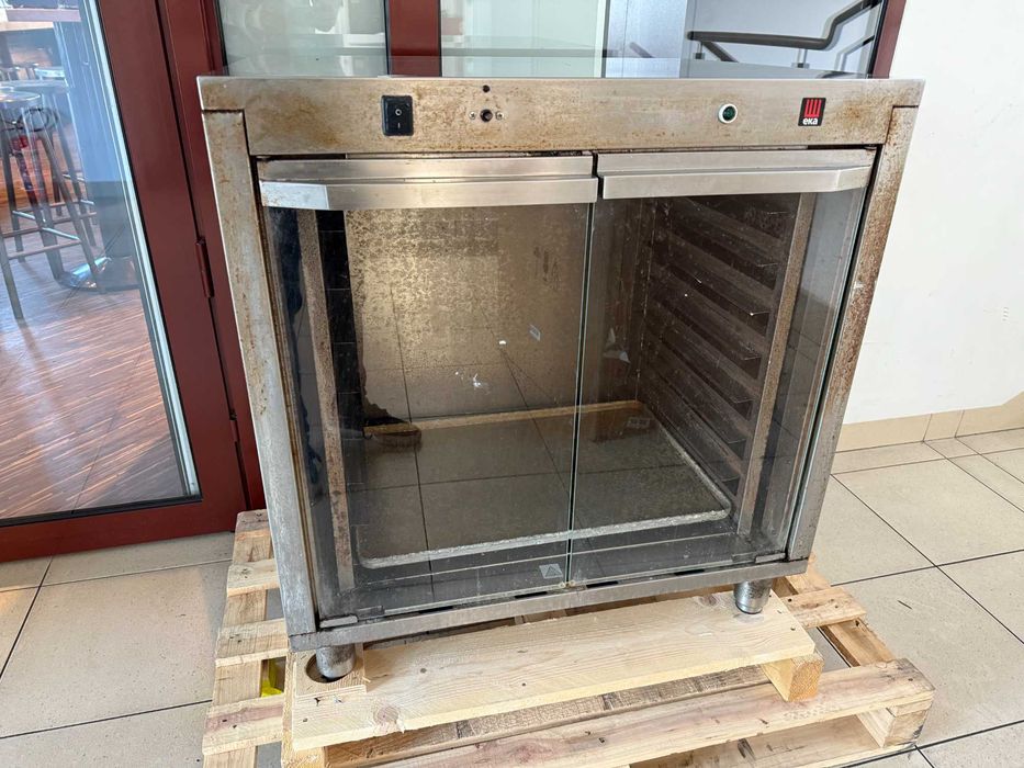 Garownik z prowadnicami 8 x 600 x 400 mm