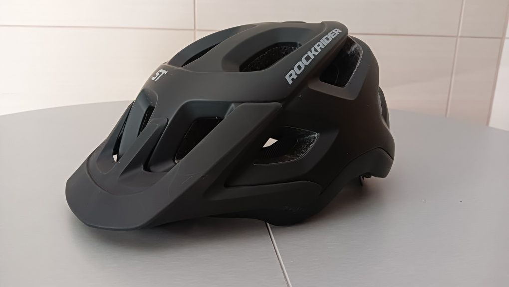 Capacete BTT Rockrider ST (como novo)