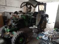 Traktor John Deere Lanz 710