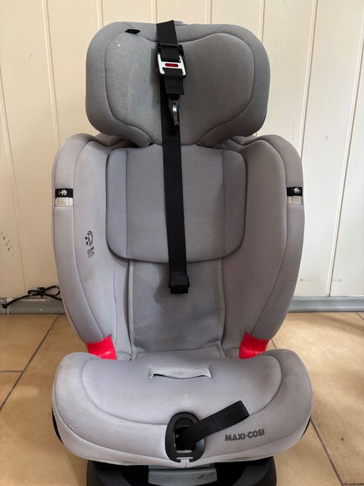 fotelik samochodowy Maxi cosi titan  9-36 kg