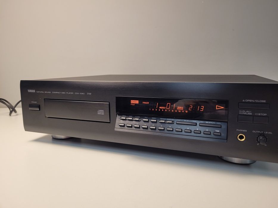 Yamaha CDX-1060 – High-Endowy Odtwarzacz CD, Topowy model, Super stan