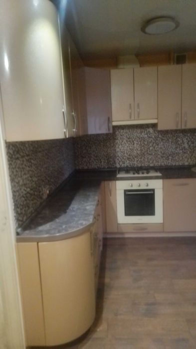 Сучасна кухня б/у