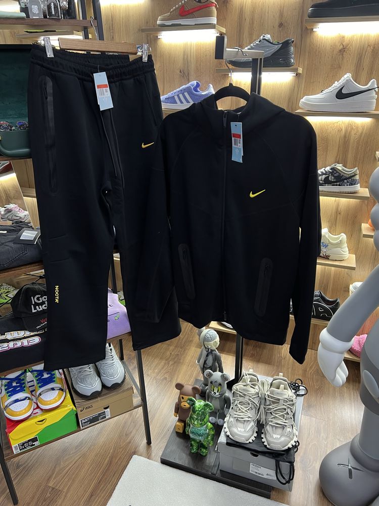 Костюм Nike x Drake Nocta Tech Fleece Small Logo Black