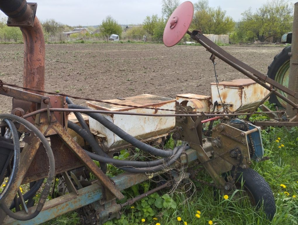 Сівалка супн 8 в робочому стані