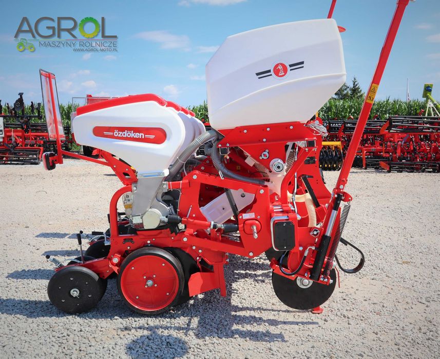 Siewnik pneumatyczny 6 rzędowy Ozdoken do kukurydzy