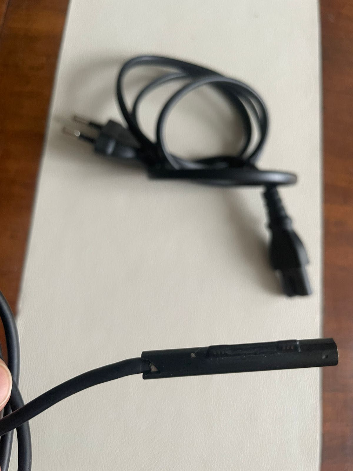Microsoft Surface 7 pro + klawiatura + Pen + myszka + etui
