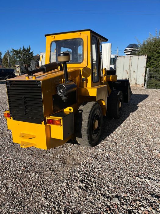 Mini ładowarka 4x4 przegubowa duńska mini fadroma