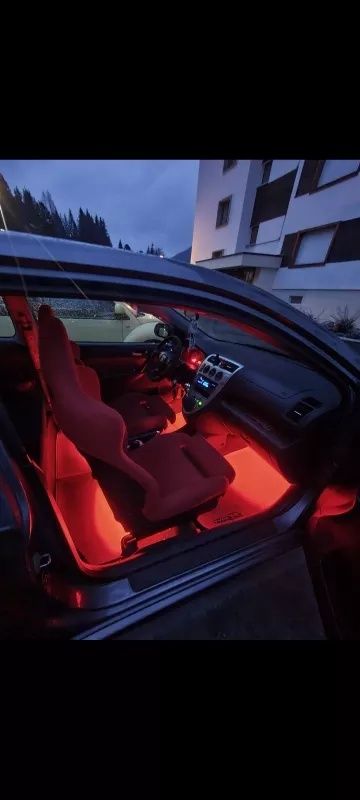 Подарок.Подсветка в салон авто,12 LED RGB подсветка салона ног